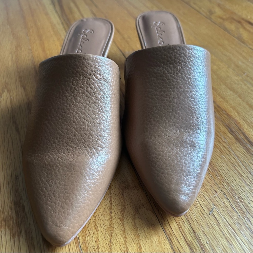 Splendid Tan Pointed Toe Kitten Heel Mule, Size 6. New in Box
